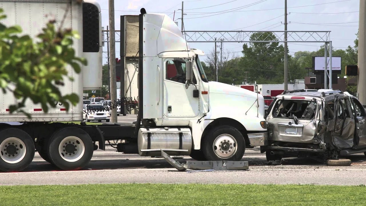 Settlement Amounts for Semi Truck Accidents