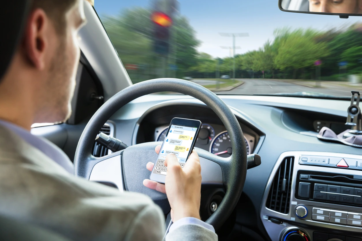 Building a Distracted Driving Lawsuit in Virginia